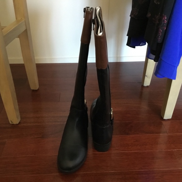 NIB Karen Scott wide calf faux leather boots size 9 - Picture 2 of 6